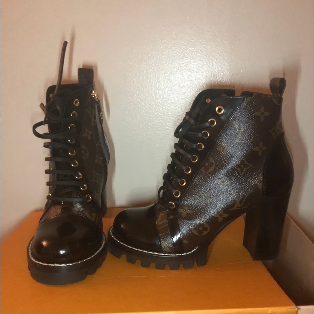 Star trail ankle boots Louis Vuitton